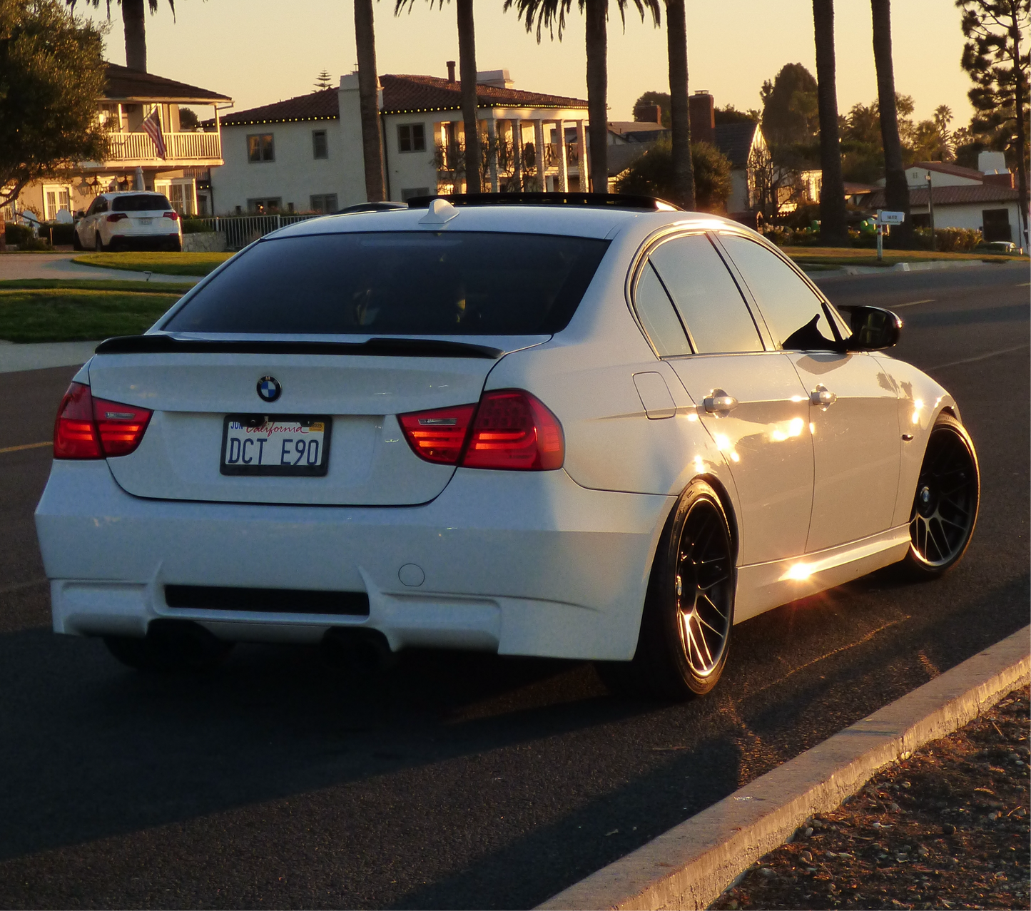 E90 CS STYLE CARBON FIBER SPOILER