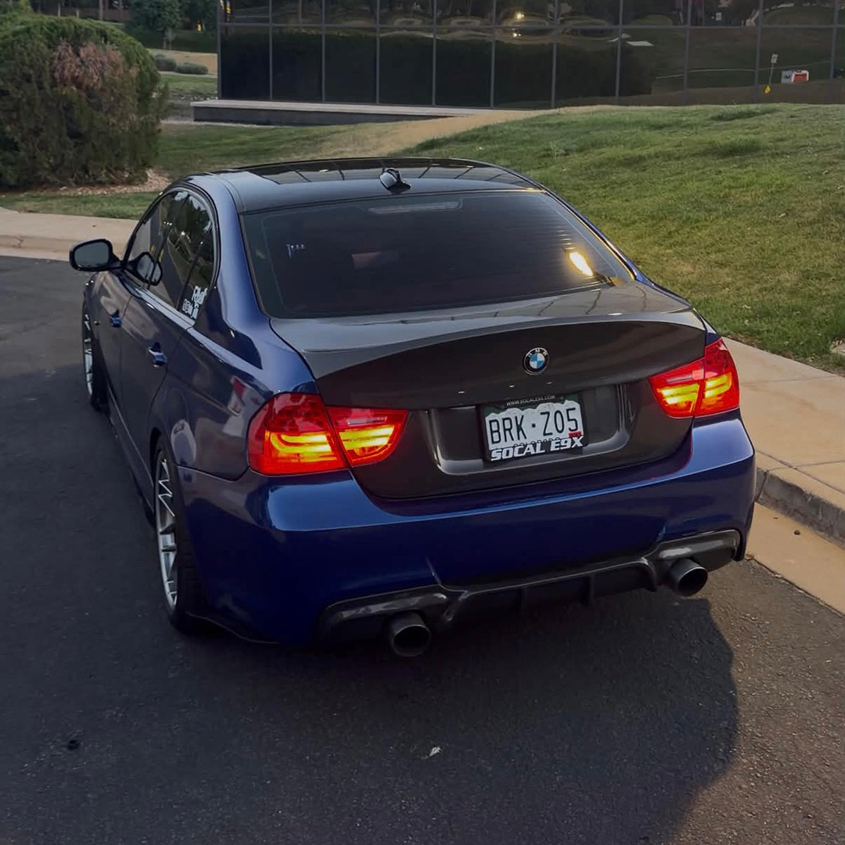 2006-2011 BMW E90 M SPORT REAR BUMPER