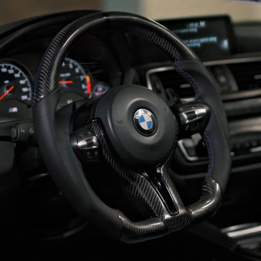 BMW F SERIES CARBON STEERING WHEEL - BLACK 2 / 3 / 4 / F8X - AIR BAG NOT INCLUDED