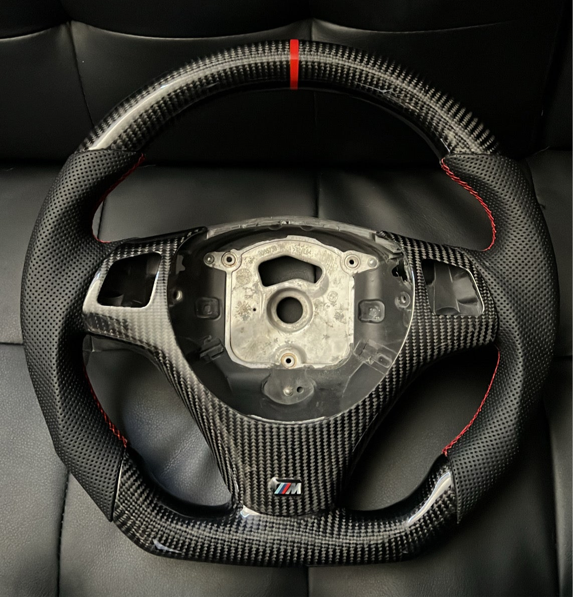 E8X / E9X Carbon Fiber Steering Wheel- Red